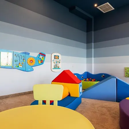 Апартаменти Baltini Premium Polanki Park *